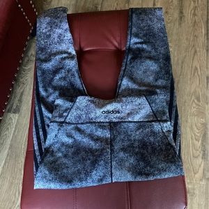 Adidas leggings